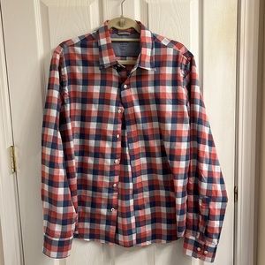 Men’s Izod casual shirt, large slim fit relaxed classics. VGUC